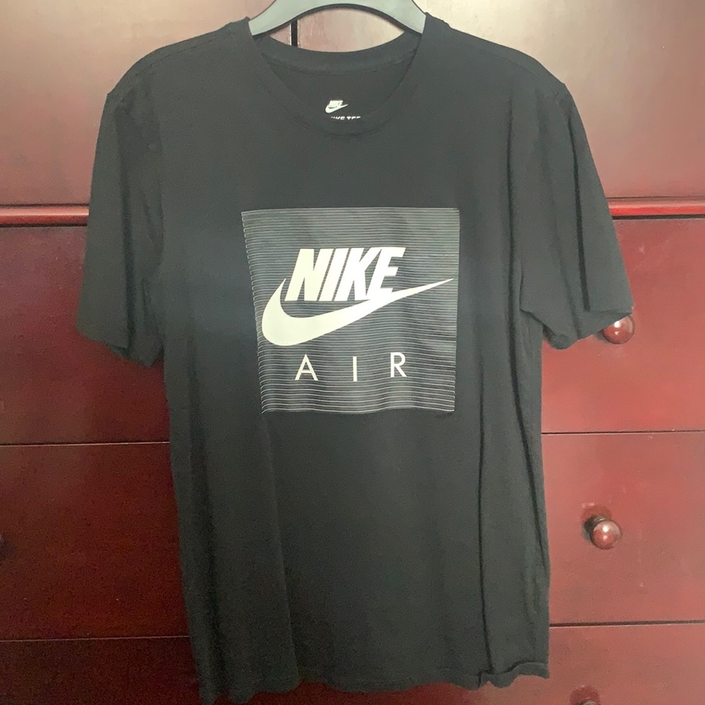 Nike t-shirt never worn